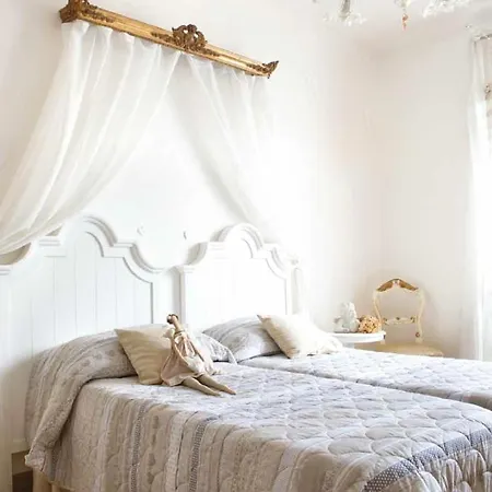 Il Cuore 4* Massa (Tuscany)